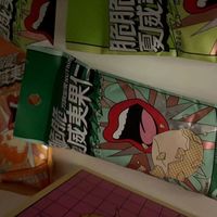 不吹不黑，这一箱在宿舍撑不过两天！