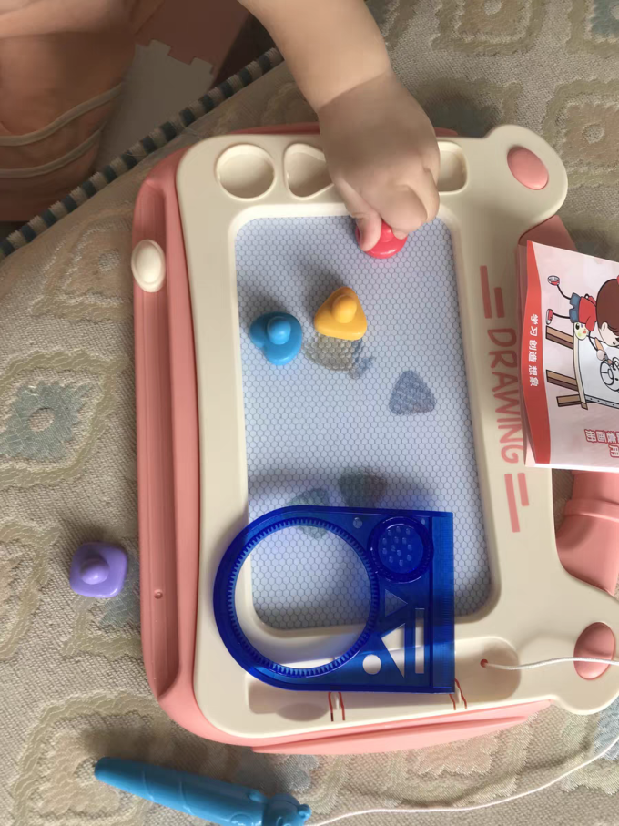 欣格益智玩具