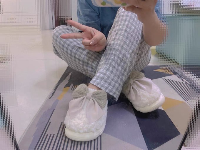 女式拖鞋