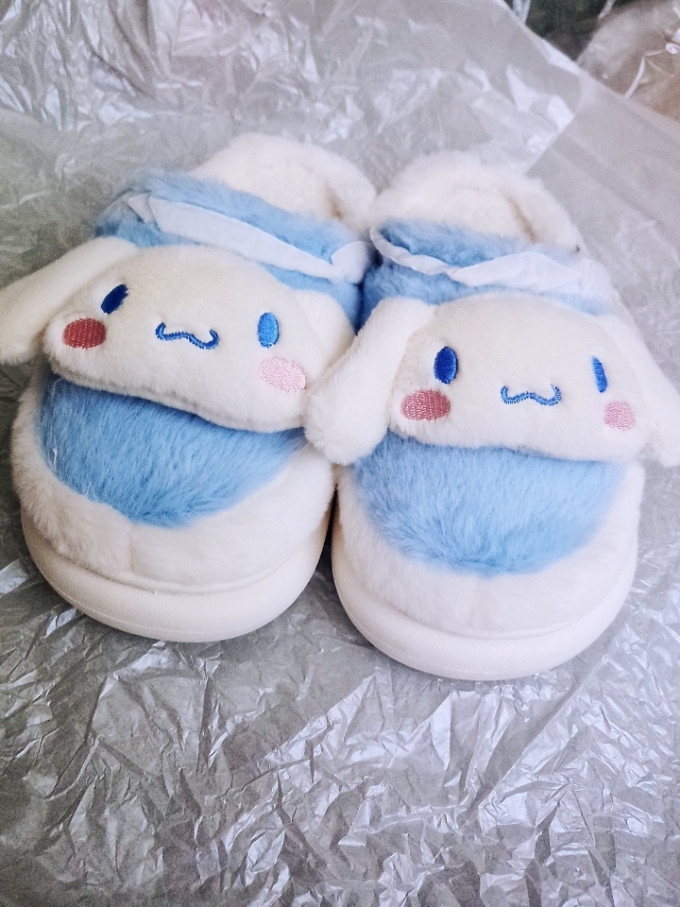 三丽鸥女式拖鞋