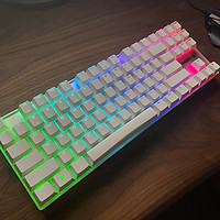 樱桃MX8.2TKL，粉色机械键盘