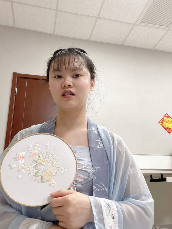 玉术汉服