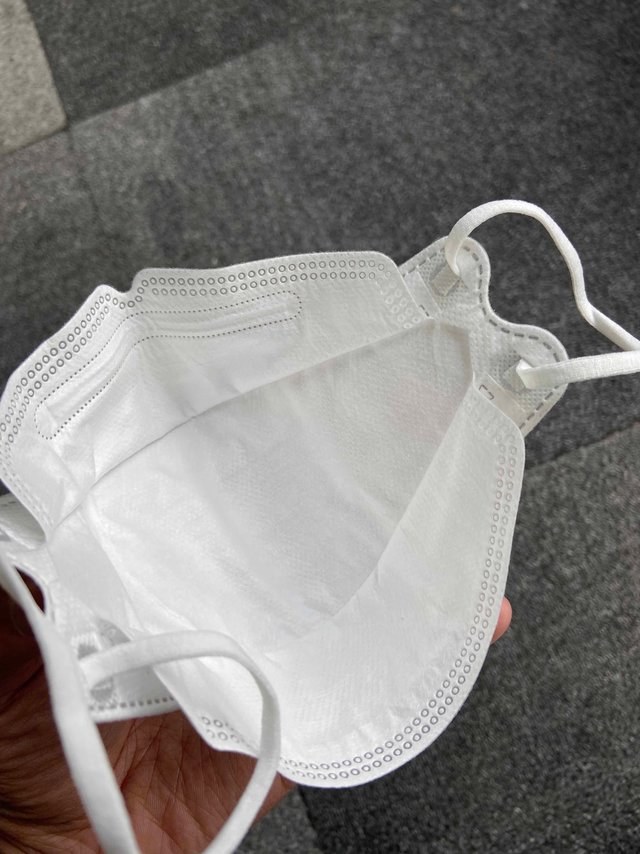 界面kn95口罩3d立体一次性女黑白kf