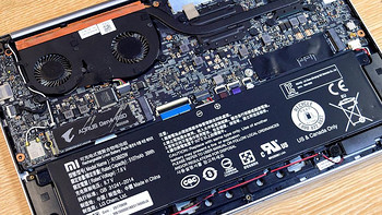 电脑硬件折腾 篇一：新笔记本电脑太贵？更换技嘉AORUS Gen4黑雕SSD硬盘，还能再战三年