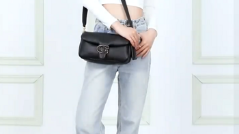 蔻驰COACH女士专柜款TABBY系列26号中号手提包，送女友的当季礼物