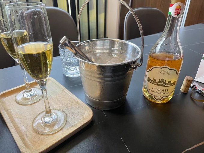 白葡萄酒