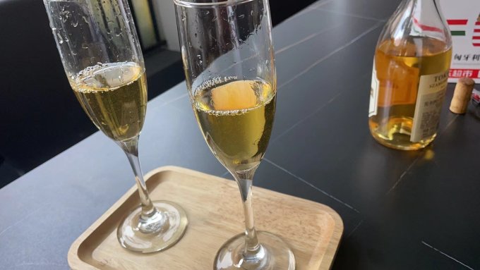 白葡萄酒