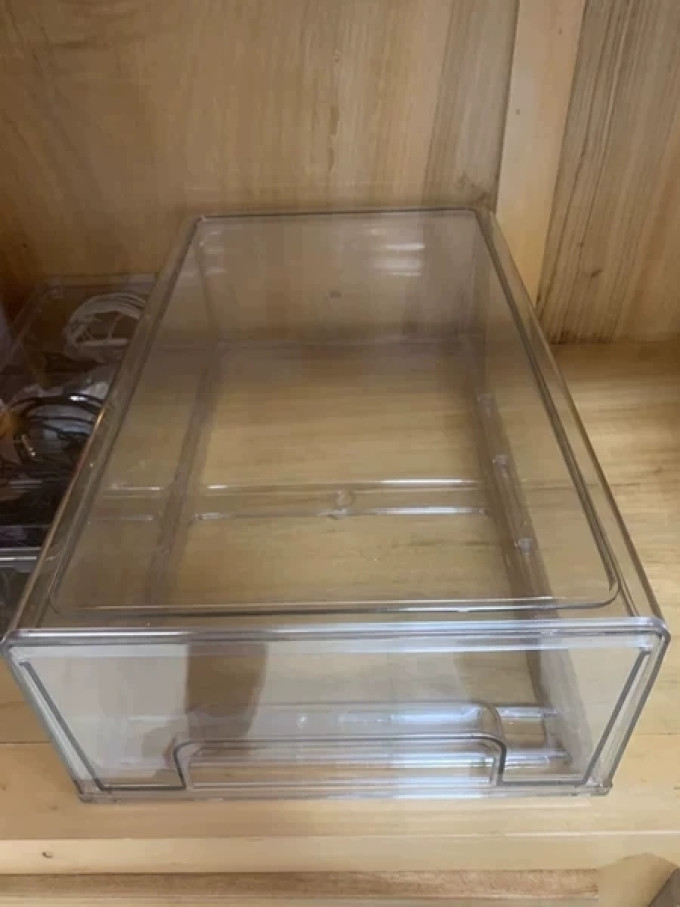 收纳箱