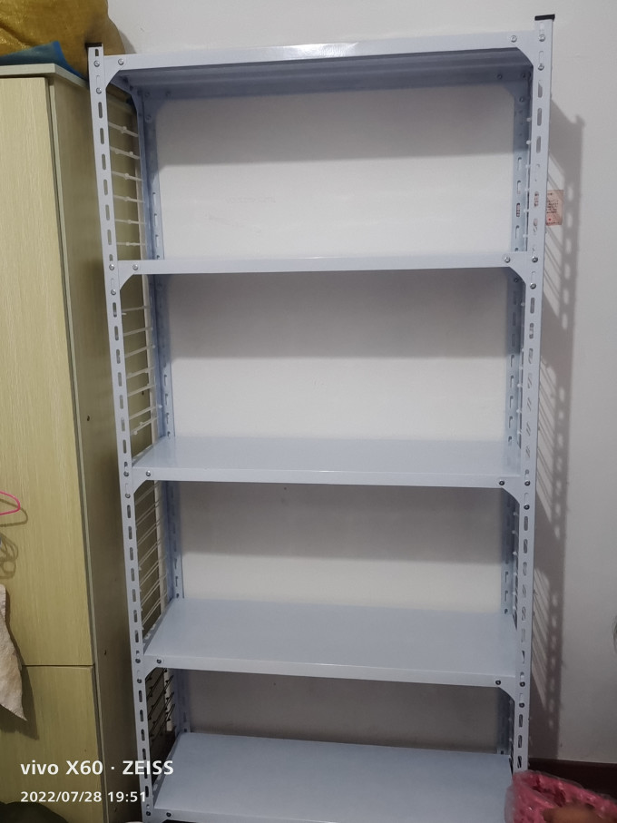 客厅置物架
