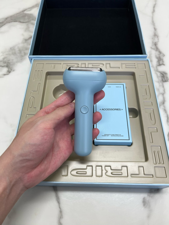 看颜值选的剃须刀，实用吗？