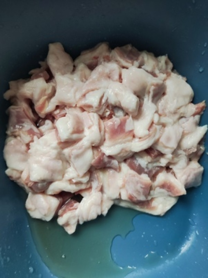 夏季牧场羊肉