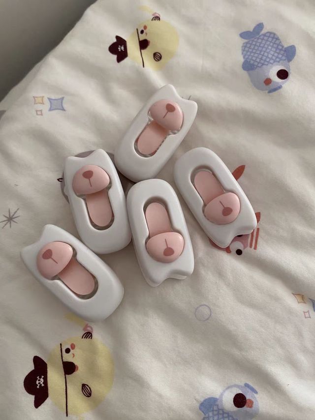 不用针的杯子固定器
