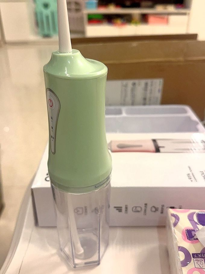冲牙器