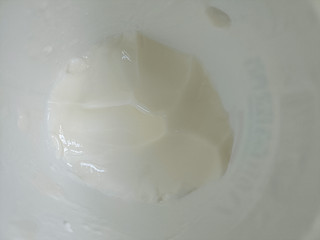 兰格格一桶酸奶