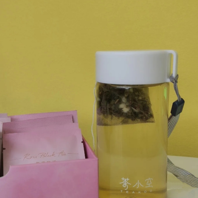 茶小空花果茶