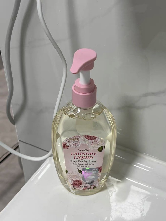 芝芙莲洗衣液