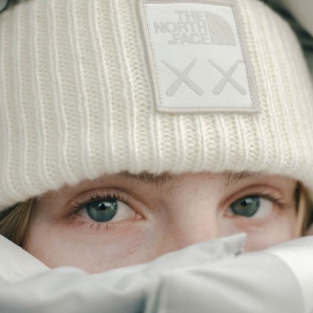 北面KAWS联名第二弹！1996羽绒服新配色不用急着买～