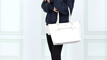 蔻驰COACH奢侈品女士大号托特包，白色牛皮革材质，出街旅行必备！