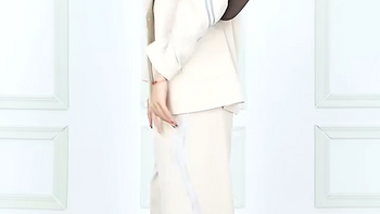 蔻驰COACH女士专柜款SWINGER系列腋下包，深咖色小号牛皮革，送女友的时尚单品！
