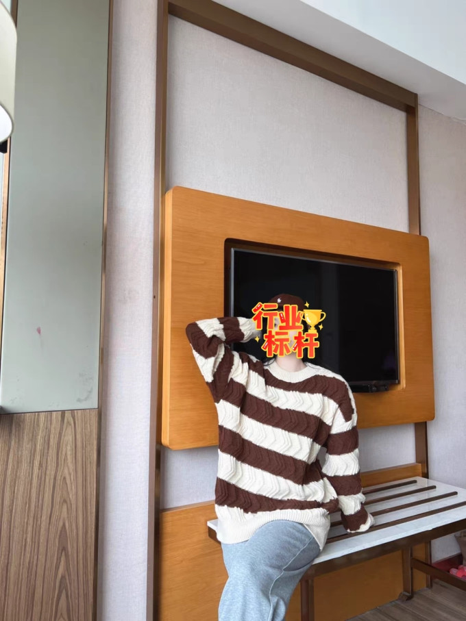胖胖哥男士毛衣