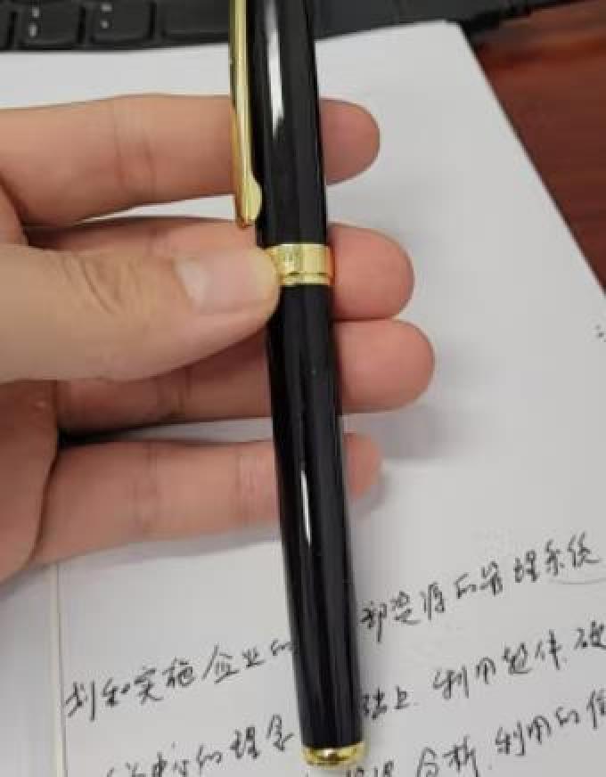 梦特娇钢笔