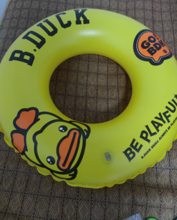 游泳圈