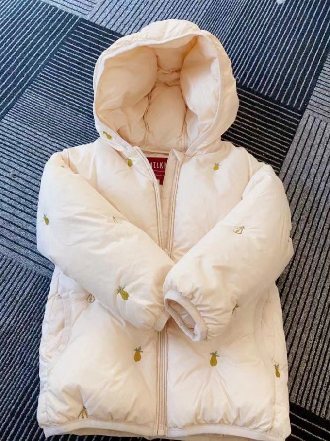 儿童羽绒服
