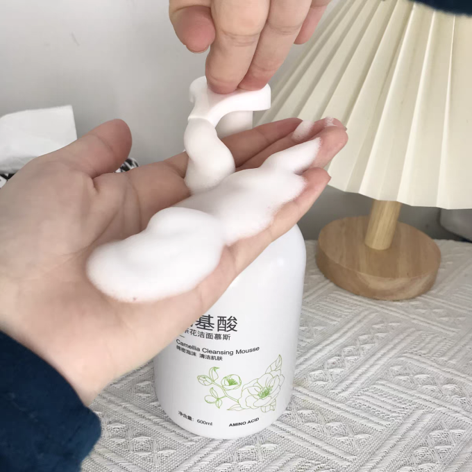 碧素堂洁面乳