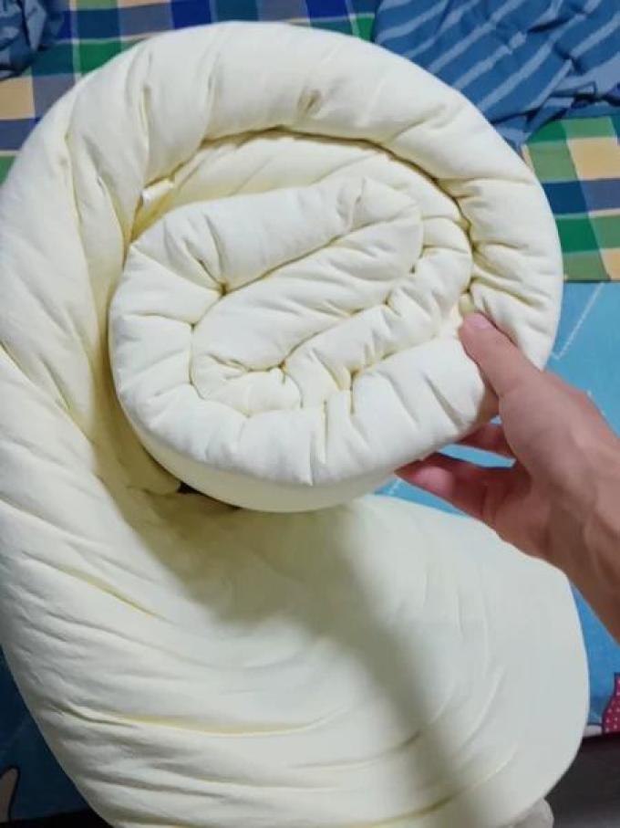 黛圣婕被子褥子