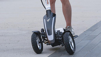 一款好骑好玩的大玩具 凡尚S1电动滑板车上手体验报告