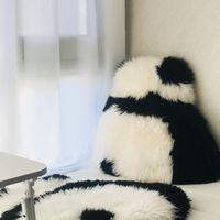 被私信问爆的熊猫抱枕