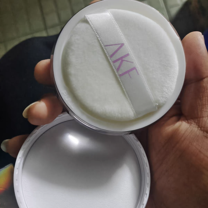 艾乐肤散粉蜜粉