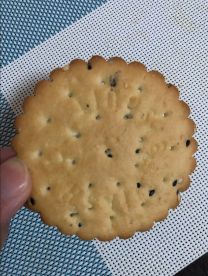 嘉士利饼干