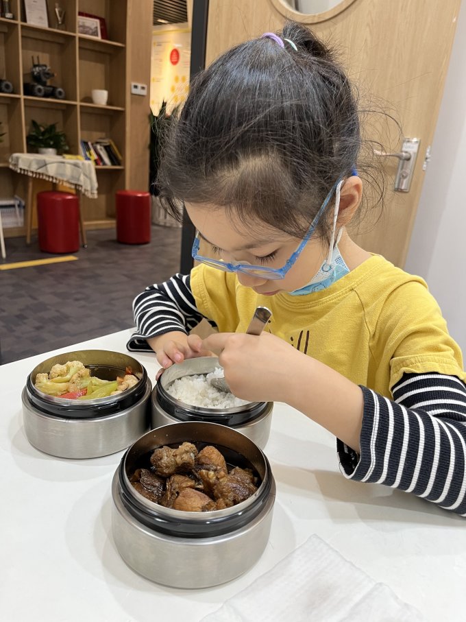 恩尔美饭盒
