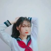 十八岁的照片，大家看看我穿jk嫩不