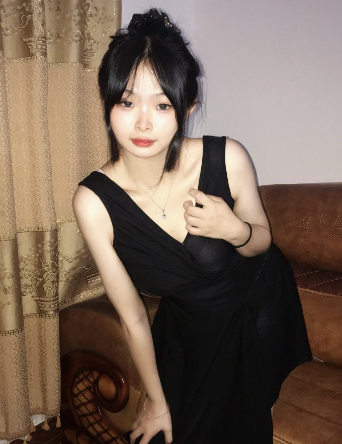 裙装