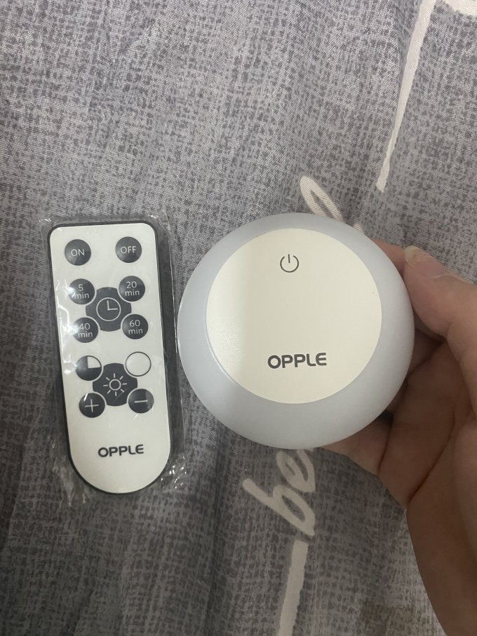 欧普照明LED灯
