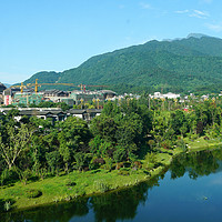 Taverns 篇三百四十三：峨眉山首选，能遥望金顶的房间！一定会再去的恒邦艾美酒店 探索套房 入住体验