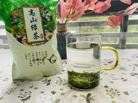 很喜欢这款茶的香醇感，泡出来色泽鲜艳