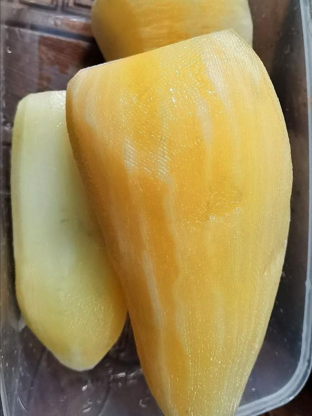 很便宜，很新鲜，超级好吃的雪莲果