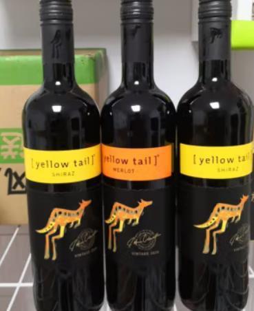 黄尾袋鼠世界系列葡萄酒口感柔和，酒香浓郁