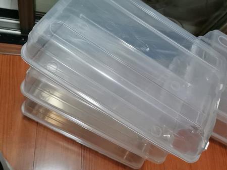 超级实用的塑料鞋盒