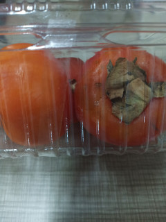 好吃肉多的小柿子🍅