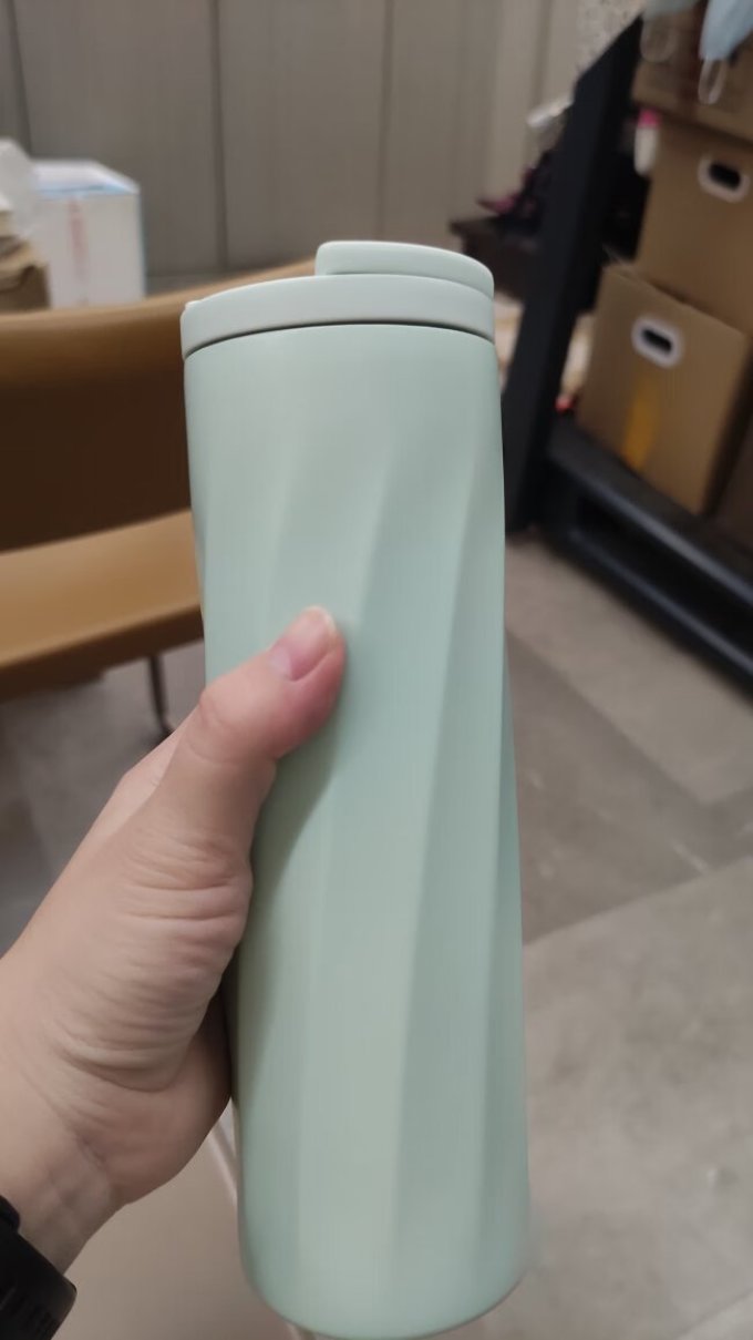 保温杯