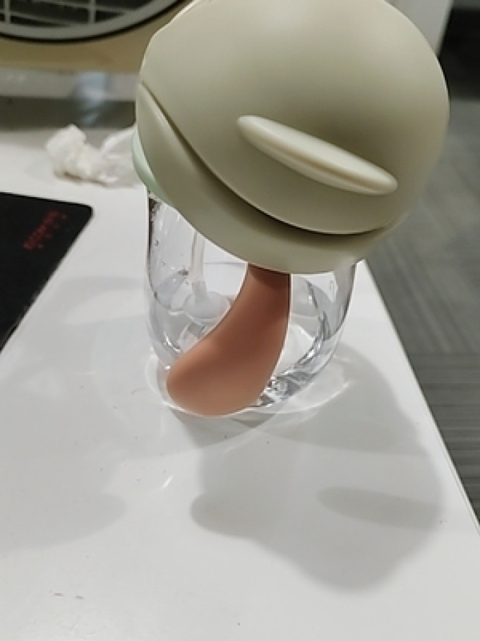 婴幼儿水杯