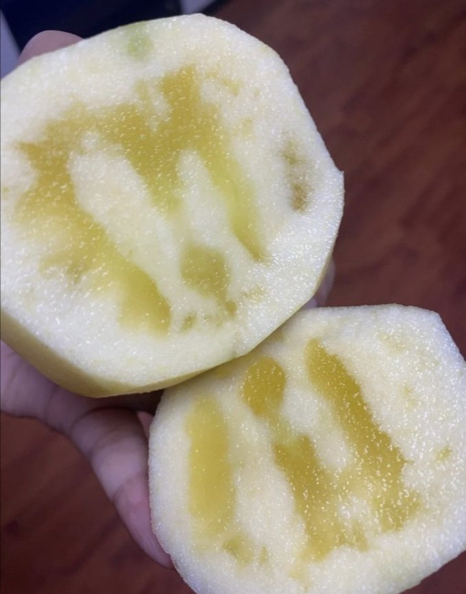 亿果争鲜苹果