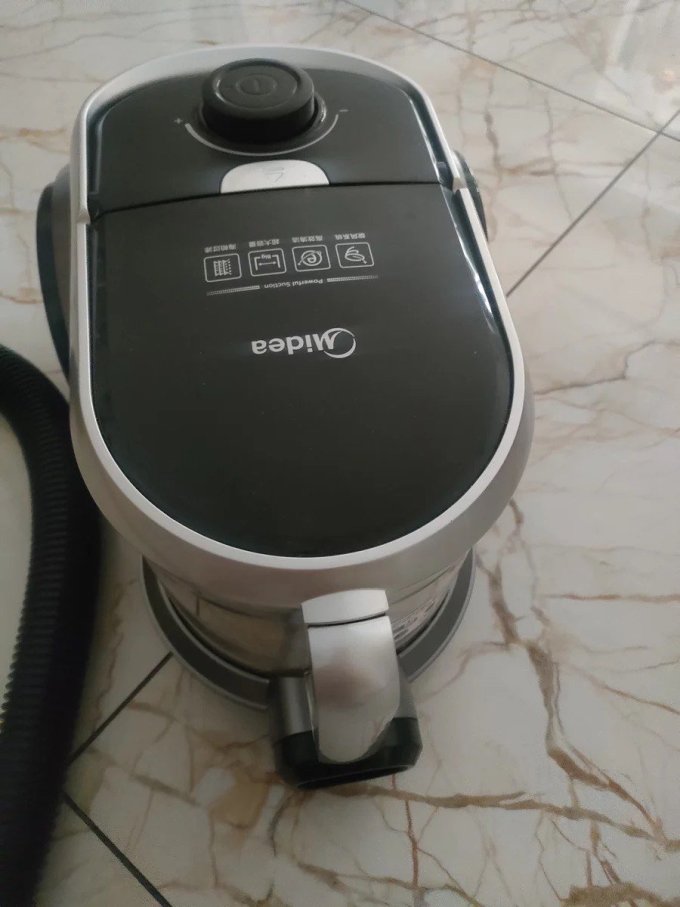 美的手持式吸尘器