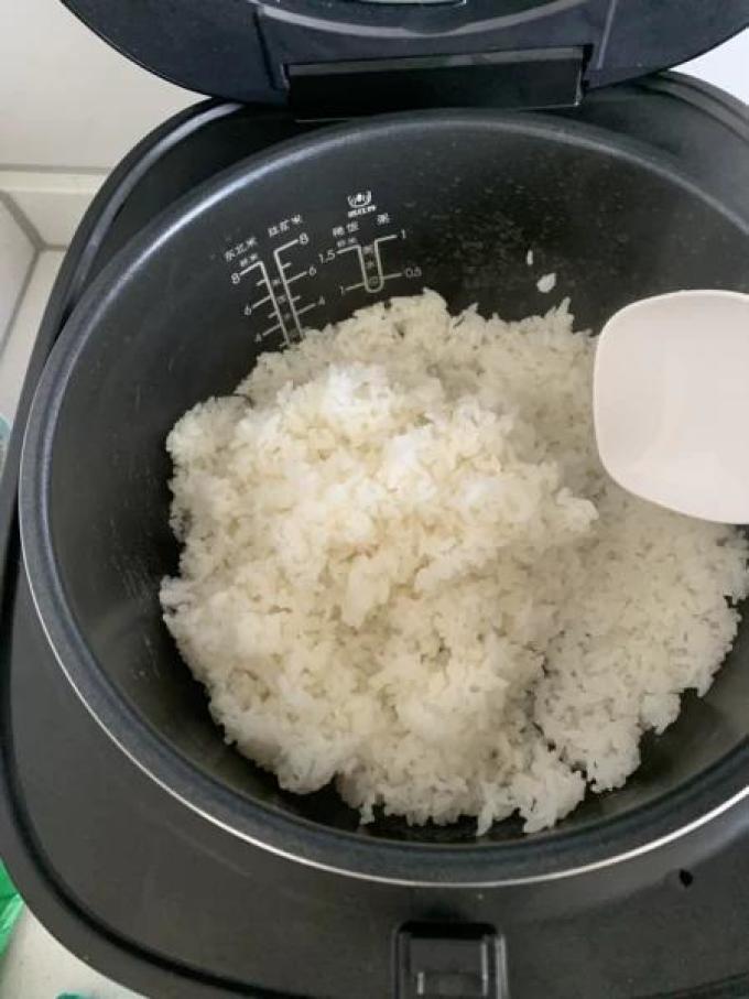 美的电饭煲