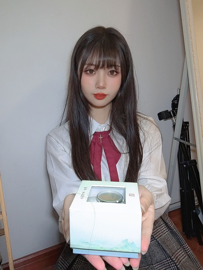 思蓓儿女上装