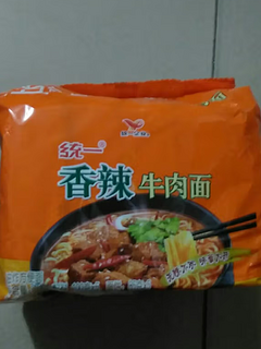 懒人食品统一香辣牛肉面